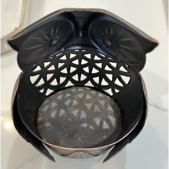 Bath & Body Works Soap Holder- Oil Rubbed Bronze Owl (Soap not included) Holder - Picture 8 of 9